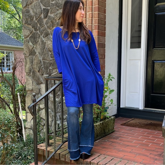 44 Oversized Royal blue Tunic Top with Side Pockets - Picture 4 of 4